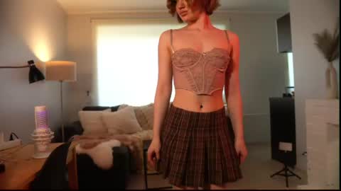 Kristina Kriss online show from August 9, 2:22 pm
