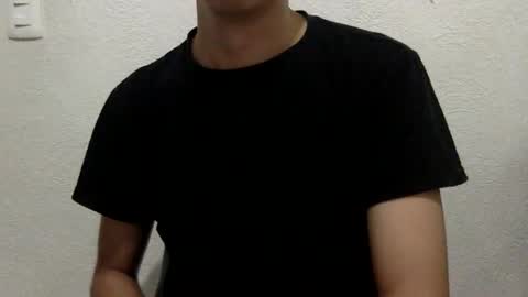 papy_dani33 online show from April 3, 8:54 am