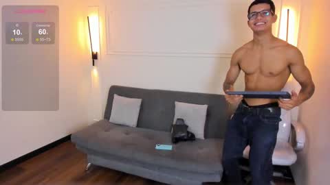 Ryan And Casper online show from November 15, 12:23 am