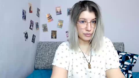 paradisexparadisex online show from January 25, 6:55 am