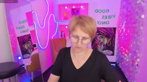 Paris online show from May 3, 6:14 pm