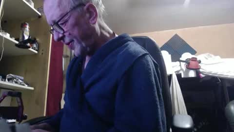 pascal88881 online show from November 16, 3:52 am