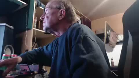 Snapshot of pascal88881 chatting on October 20, 7:30 pm pascal88881 online show from October 20, 7:30 pm