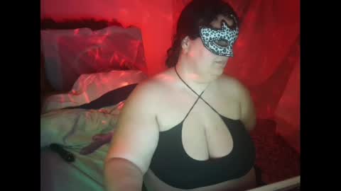 Snapshot of passionduo4 chatting on February 11, 11:22 pm PassionDuo4 online show from February 11, 11:22 pm