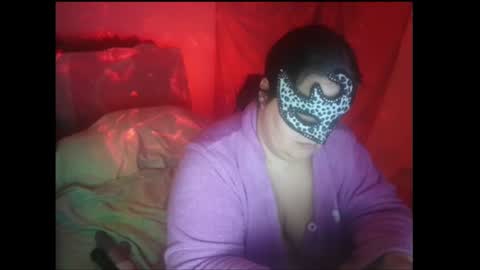 Snapshot of passionduo4 chatting on January 13, 10:35 pm PassionDuo4 online show from January 13, 10:35 pm