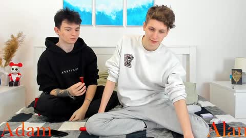 Snapshot of passionprince69 chatting on December 15, 12:38 pm Alan online show from December 15, 12:38 pm