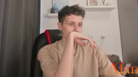 Snapshot of passionprince69 chatting on September 30, 12:59 pm Alan online show from September 30, 12:59 pm