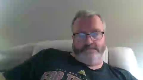 passporttraveler1 online show from June 26, 2:06 am