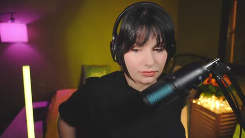 Snapshot of patricia_bennett chatting on December 30, 7:00 pm Patricia online show from December 30, 7:00 pm