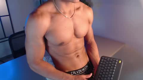 Snapshot of patrick_brown_ chatting on February 17, 6:06 pm Patrick Brown online show from February 17, 6:06 pm