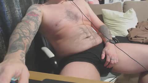 patrickmorris92 online show from February 13, 9:29 pm