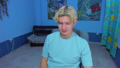 .... online show from November 1, 4:33 am