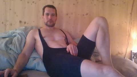 paueriwan online show from March 6, 9:41 am