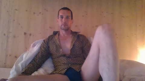 paueriwan online show from September 26, 8:33 am