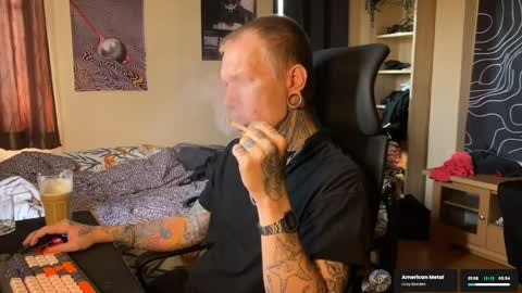 Paul online show from April 7, 2:35 am