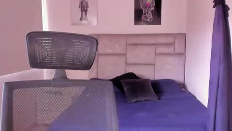 PAUL ROGER online show from March 14, 4:11 pm