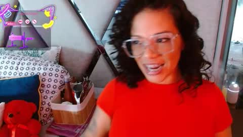 Paula online show from February 8, 3:04 pm