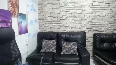 paula ross online show from February 25, 1:09 am