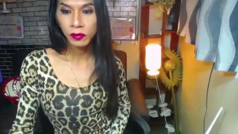 paulaontop online show from January 8, 11:41 pm