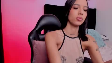 PAULINA  online show from March 24, 8:04 pm