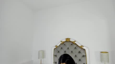 paulina lux online show from February 20, 7:38 pm