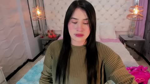 paulinabelen21 online show from September 12, 4:14 am