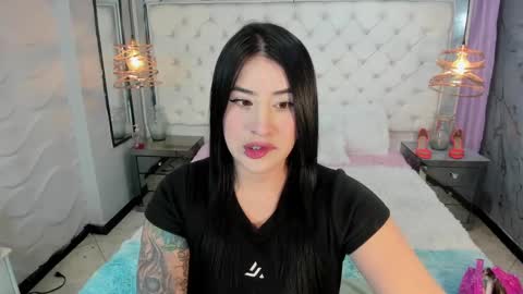 paulinabelen21 online show from September 16, 3:53 am