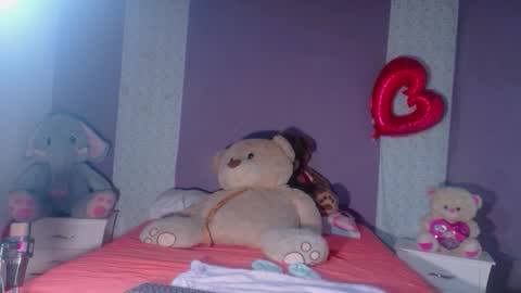 paulina online show from February 18, 6:30 pm