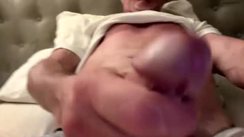 paullookings online show from June 12, 11:59 pm