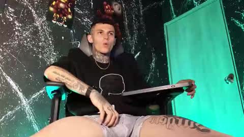 Paulo online show from December 4, 6:57 am