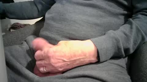 Paul online show from February 17, 6:51 pm