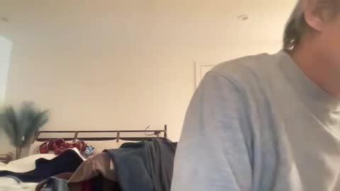 paulwill2377 online show from February 10, 6:55 pm