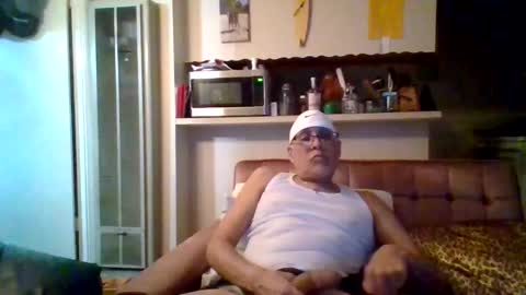 pawgkiller online show from February 8, 4:49 am