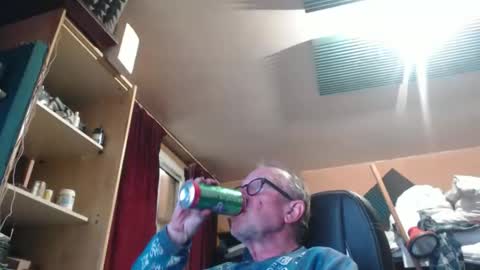 pc8474408 online show from March 28, 12:17 pm