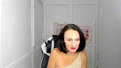Christina online show from July 15, 12:21 pm