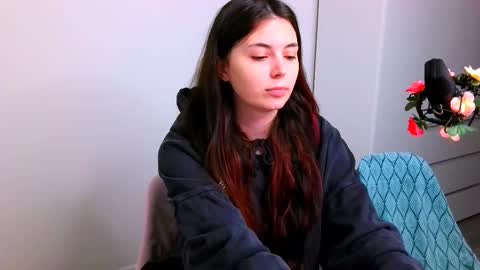 Peachy online show from December 5, 7:00 pm