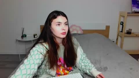 Peachy online show from March 5, 3:51 pm