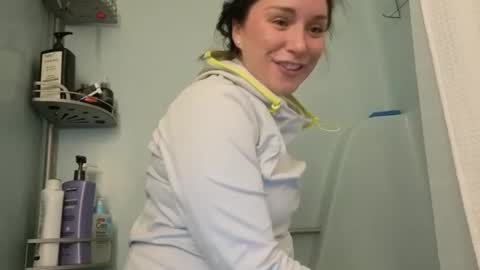 PeachyObsession online show from December 1, 2:42 am