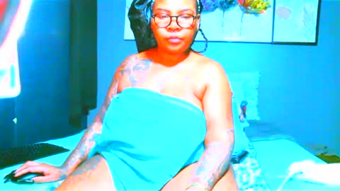 Pearl online show from March 8, 10:24 pm