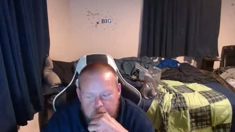 pecker40 online show from January 4, 3:29 am