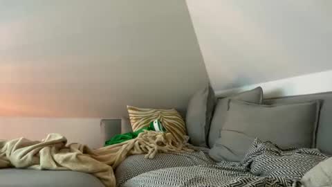 pedanios0711 online show from January 10, 5:13 am