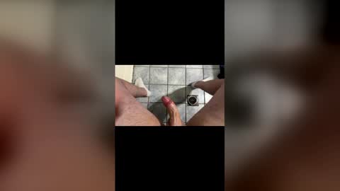 pedrolor475531 online show from April 13, 8:24 pm