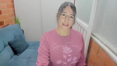 Penelope online show from April 16, 9:39 pm