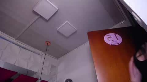 Penelope online show from March 25, 2:29 am