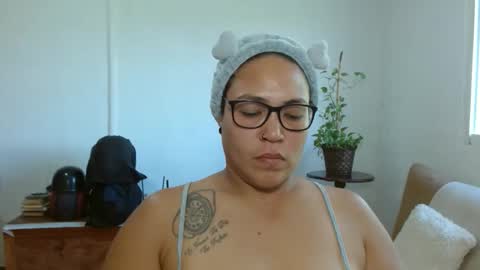 Megan online show from February 14, 3:04 pm