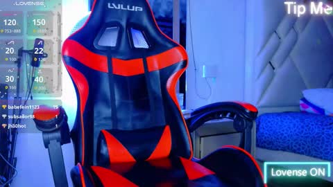 Jacob online show from November 3, 8:43 pm