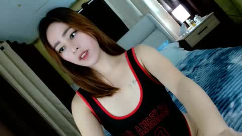 Sweet Gwen online show from April 10, 8:35 pm