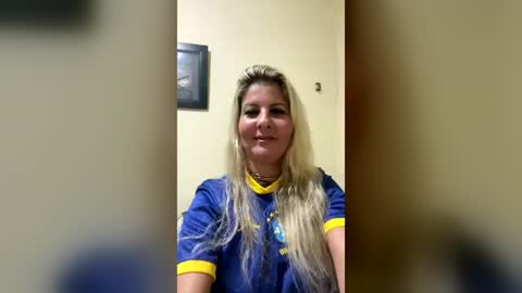 SweetMel online show from June 20, 3:02 am