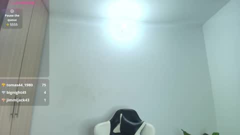   online show from March 14, 12:58 am