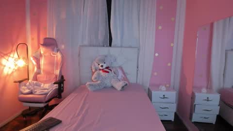 Marie online show from January 12, 10:11 am